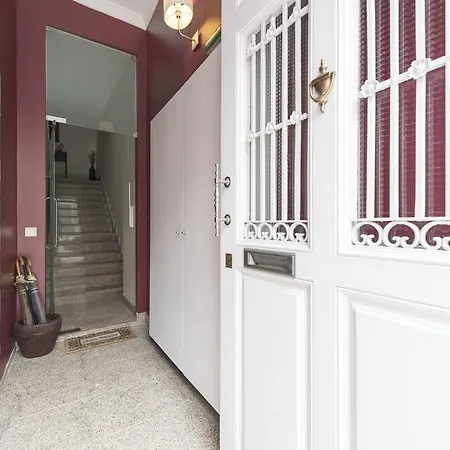 Le Petit Chateau Apartamento